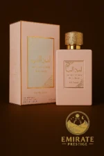 Coffret rose poudré et flacon assorti du parfum Ameerat Al Arab Privé Rose – Asdaaf, 100ml, présenté par Emirate Prestige